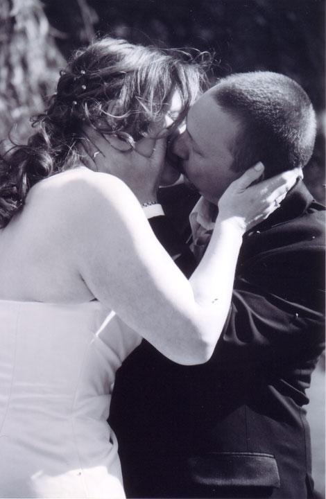 09 the-kiss.jpg